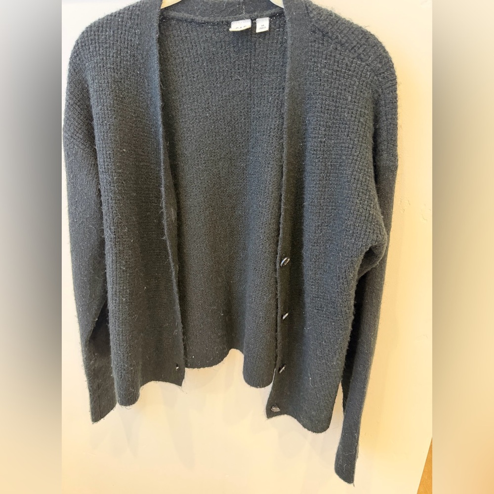 GAP Black Open-Front Knit Cardigan